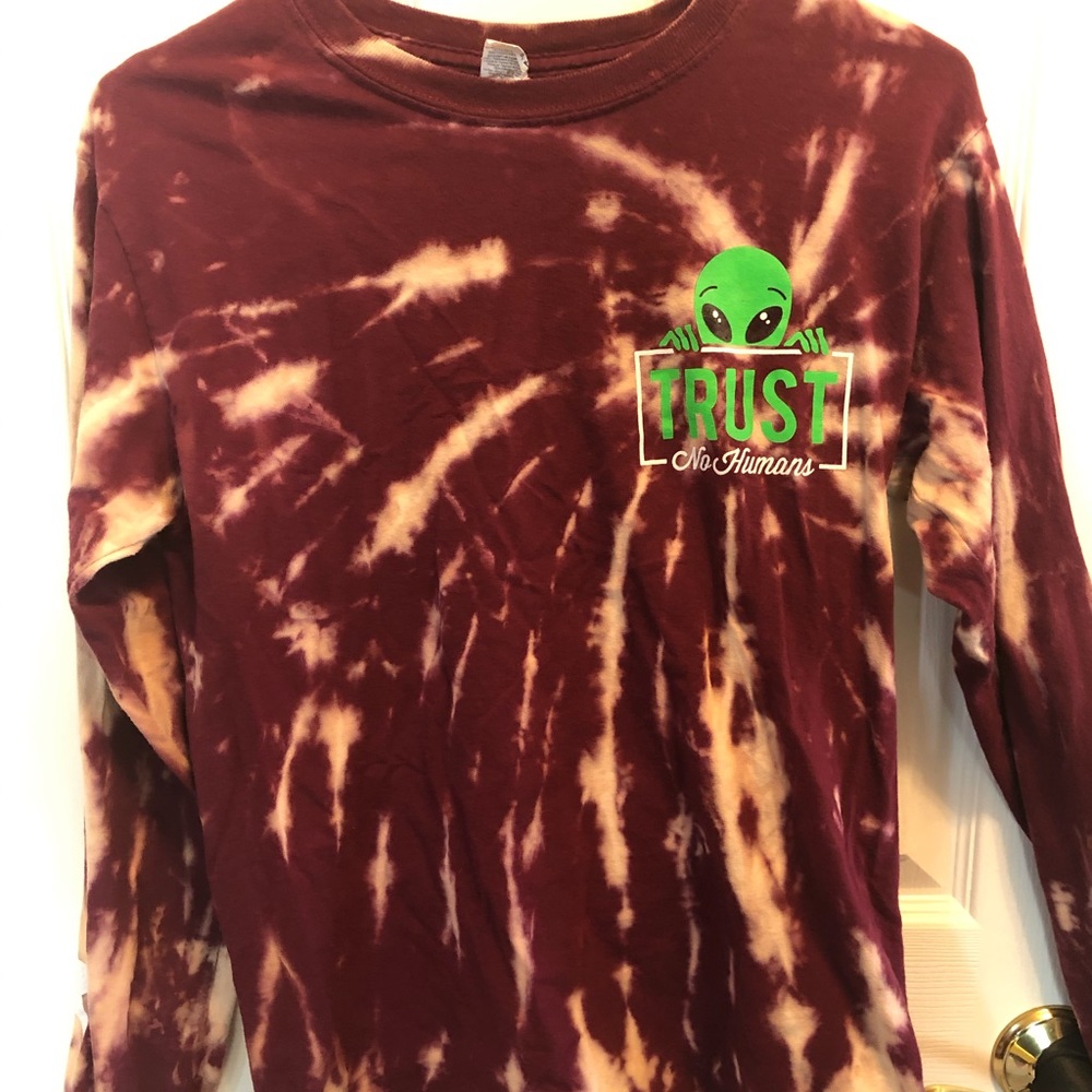 Graphic Long Sleeve Tee